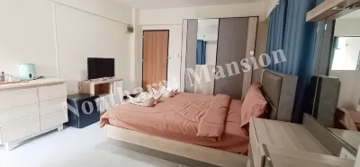Nontharat Mansion Hotell i Bang Krang