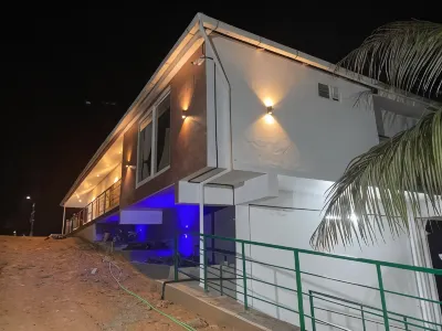 Earth Lounge Resort Hotels near Vagamon view point