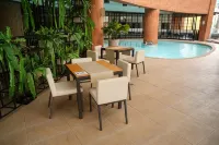 Hotel Dann Carlton Cali - Uima-altaat