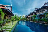 Moloppor Villa - Pools