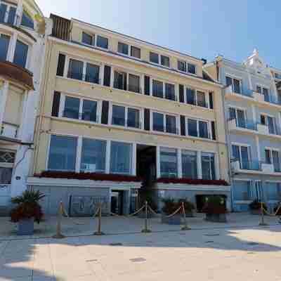 Hotel Merveilleux Côté Mer Hotel Exterior