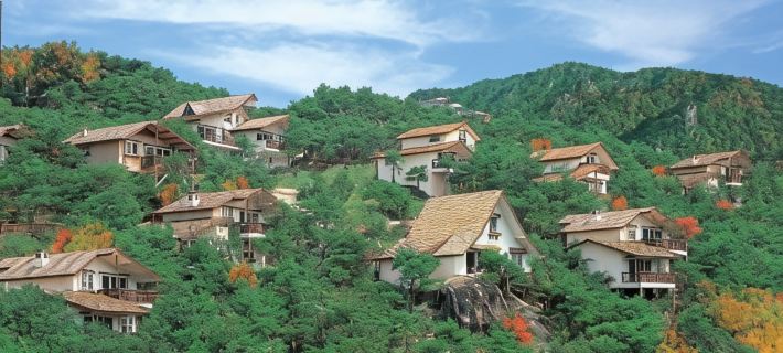 Club ES Jecheon Resort Hotels in Jecheon-si