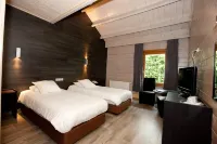 โรงแรม Flanders Lodge