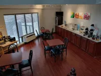 Quality Inn & Suites Thomasville - breakfast