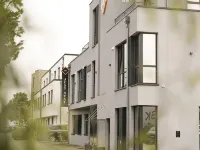 JustStay Grevenbroich Hotels in der Nähe von Alt-Kaster