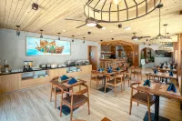 Ayala Oceanview Maldives Các khách sạn ở Dhigu