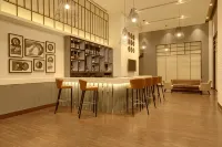 Lemon Tree Hotel, Jhansi فنادق في Jhansi