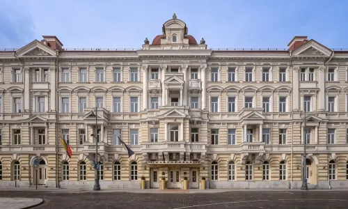 Grand Hotel Vilnius, Curio Collection by Hilton