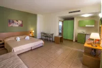 Athina Beach Hotel Hotels in Daratso