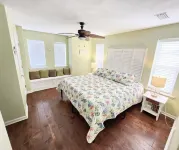 Bayside Oyster.  3 Bedroom/3 Bathroom.  Quick Beach Access. Stunning Sunsets!