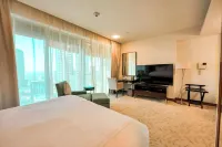 Luxury Studio with Burj Khalifa View