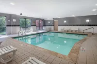 Comfort Suites Hotels in Manchester