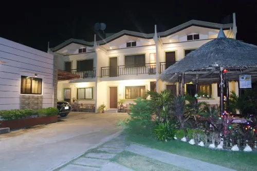 Yoo C Apartment Hotels in Dumaguete
