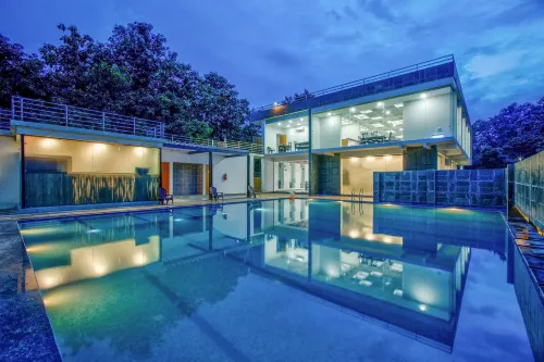 The Cloyster Resort and Spa - bar