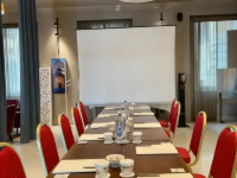 皇宮大酒店 安科納省酒店