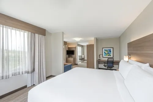 Holiday Inn Express & Suites Frankfort Hotels in Frankfurt