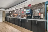 Garner Hotel Liberal North by IHG - พร้อมอาหารเช้า