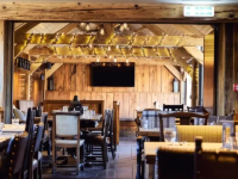 บาร์ลีย์ โมว์ โรงแรมในPendle District