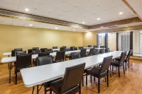 Pocono Inn & Banquet - Stroudsburg Hotels in Middle Smithfield Township