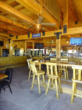 Elk View Inn Отели в г. Дейтон