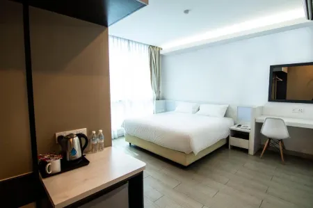 โรงแรมเลกาซี