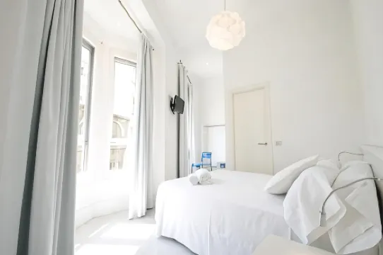 Express by Gaiarooms