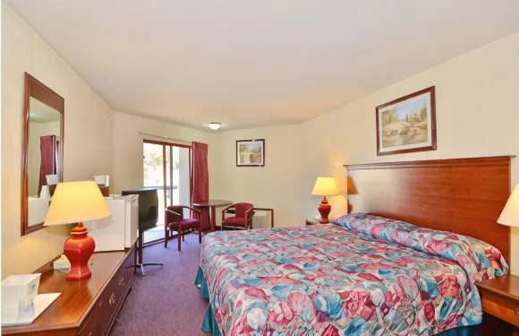 諾瓦託馬林索諾瑪美洲最佳價值酒店