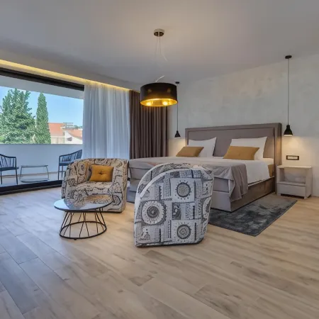 Mirabilis Residence