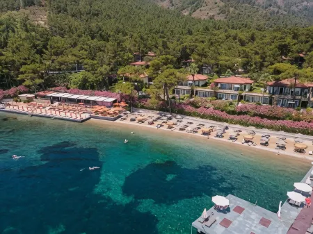 Grand Yazici Club Turban Termal Отели рядом с достопримечательностью «Аквапарк AquaDream»