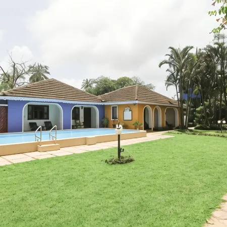 Baia Do Sol - Beachfront Boutique Resort in Baga, Calangute