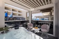 Pearl SeaBreeze Suites