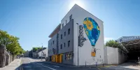 Snoozles Quay Street Tourist Hostel Hotels in 