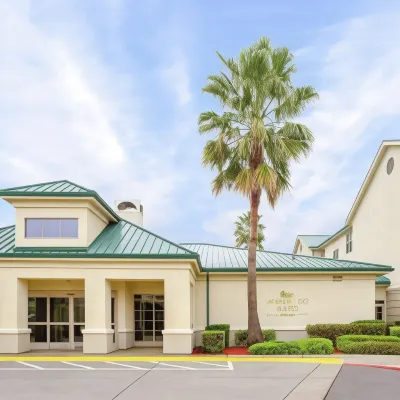 Homewood Suites by Hilton-薩克拉門託機場納托馬斯