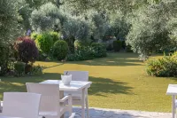 Ampoulos Rooms & Apartments Hotels near Mytilini Port