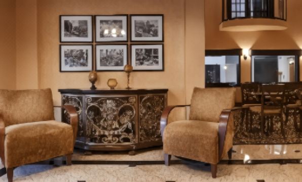 Best Western Alamo Suites