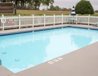 智選假日套房飯店康諾弗（HICKORY區）