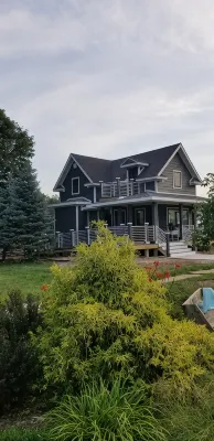 Legacy Guest House , Mount Horeb WI Hotels near Center Ground Studios