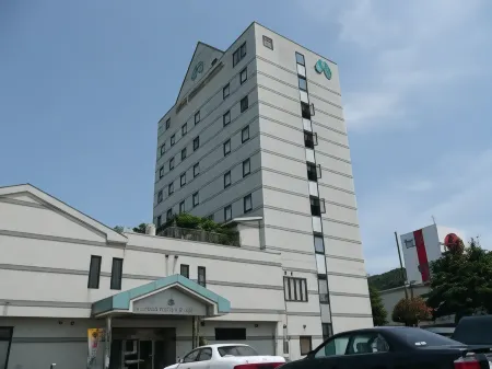 Mine Grand Hotel Отели рядом с достопримечательностью «Nambaraji Temple»