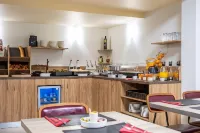 Quality Hotel Toulouse Centre - Breakfast