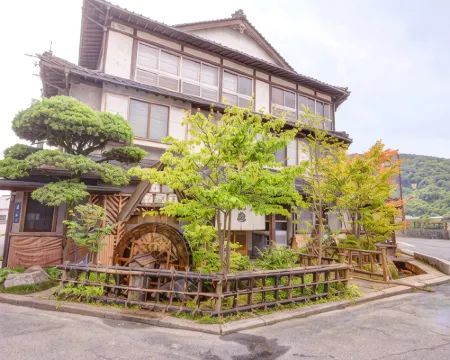 割烹旅館 白為旅館 岩国のホテル