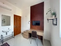 Chelsea J Indekost by the Packer Lodge - พร้อมระเบียง