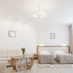 Charushin Hotel 키로프 호텔