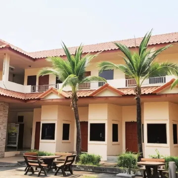 Mark Four Place Hotel