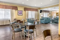 Clarion Pointe Medford - spa