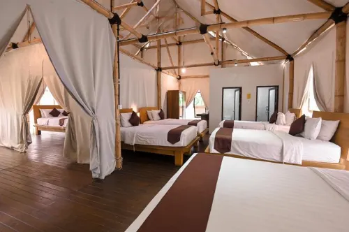 Maribaya Glamping Tent