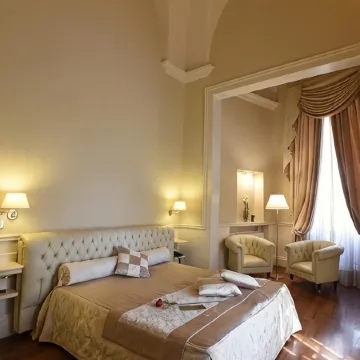 Suite Hotel Santa Chiara