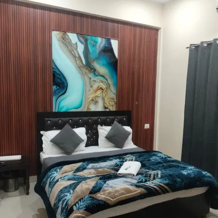 Hotel Satya