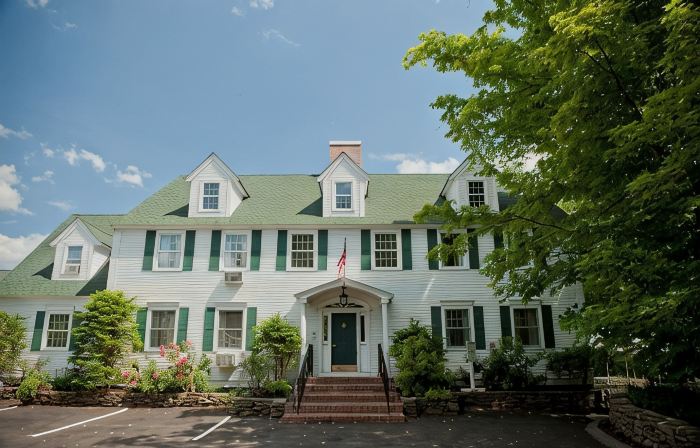 Chocksett Inn