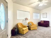 Terrific, CLEAN 4-bedroom house in Thatcher with WiFi, AC Hotels in Thatcher