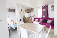Valras-Plage Mobile home with water park